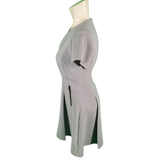 TopShop Fit and Flare Dress A-Line Short Sleeve Crepe Light Blue Sz 6 - Picture 4 of 8